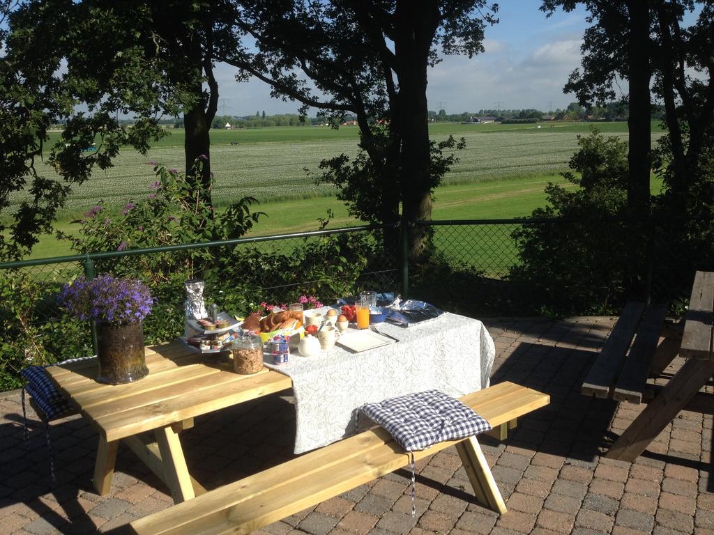 B&B Op De Brabantse Wal Halsteren Exteriér fotografie