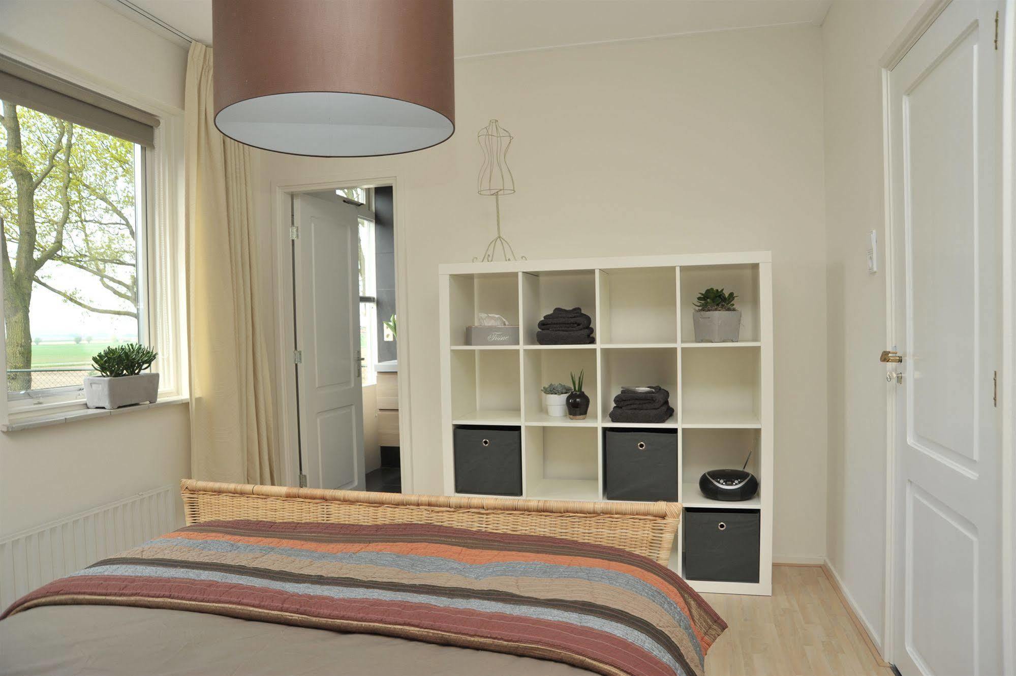B&B Op De Brabantse Wal Halsteren Exteriér fotografie