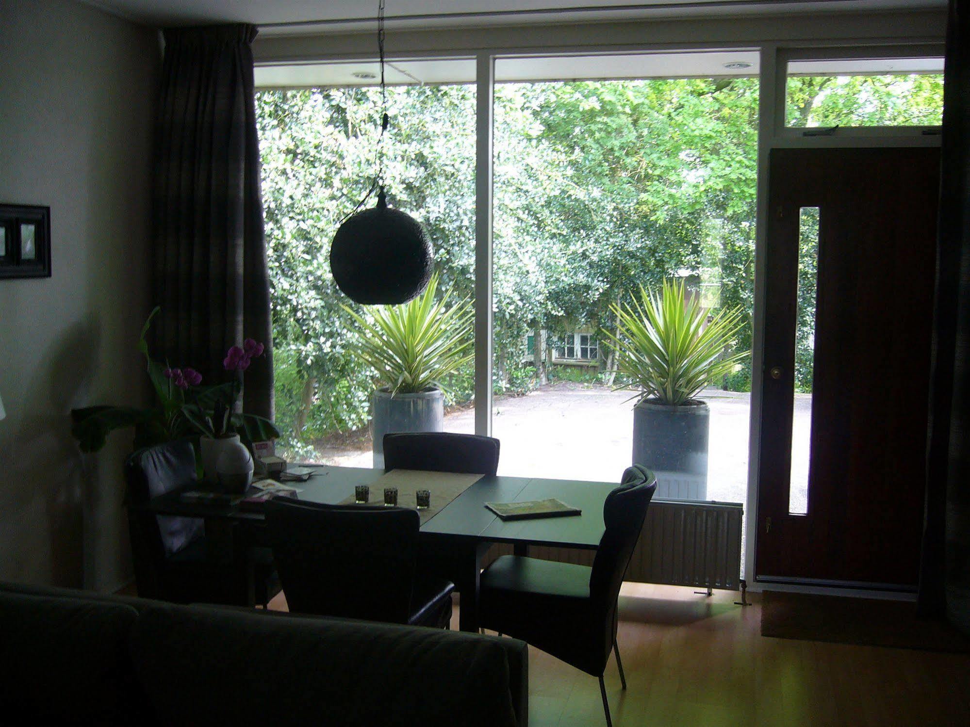 B&B Op De Brabantse Wal Halsteren Exteriér fotografie